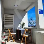 Acacia House - Cres Island Orlec